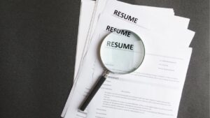 Should a Resume Be One Page? What Does a Resume Look Like?